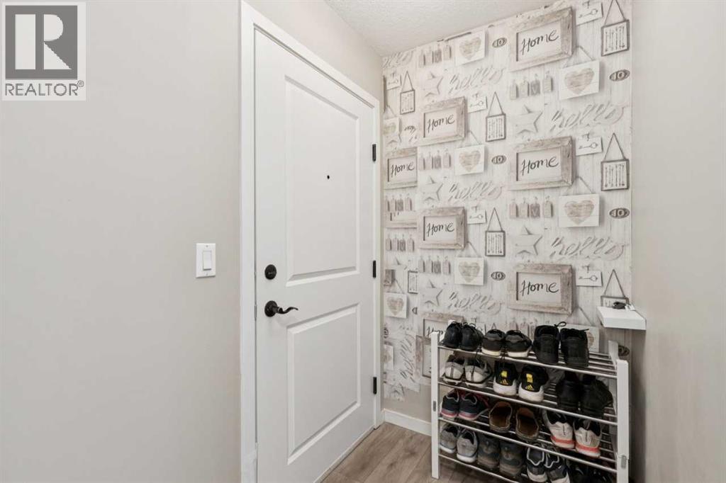 306, 20 Mahogany Mews Se, Calgary, Alberta  T3M 2W8 - Photo 2 - A2276315