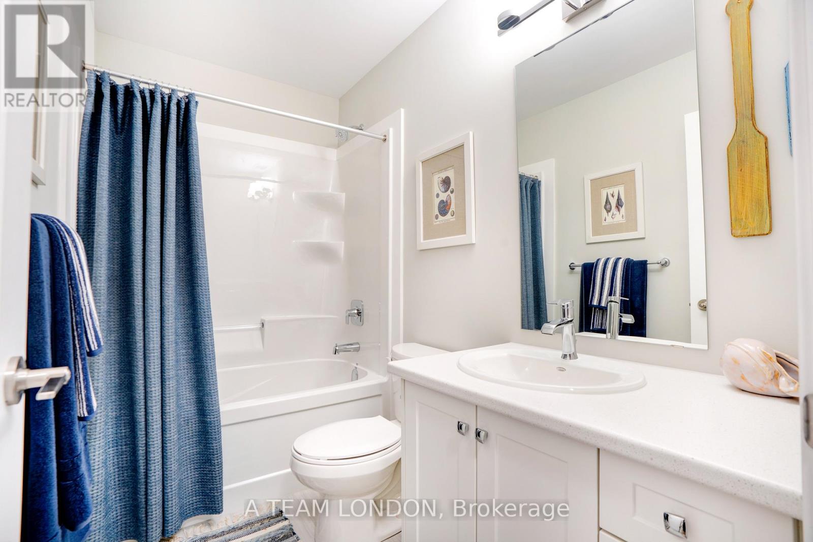 201 - 100 The Promenade, Central Elgin, Ontario  N5L 1C5 - Photo 18 - X12656586