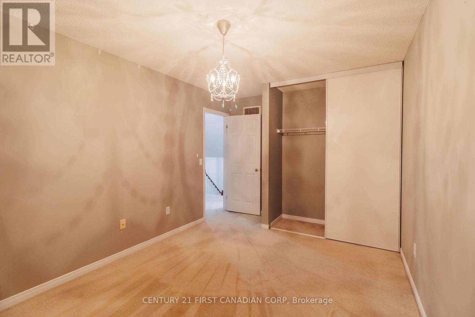 105 - 1320 Savannah Drive, London North, Ontario  N5X 0B7 - Photo 31 - X12656608