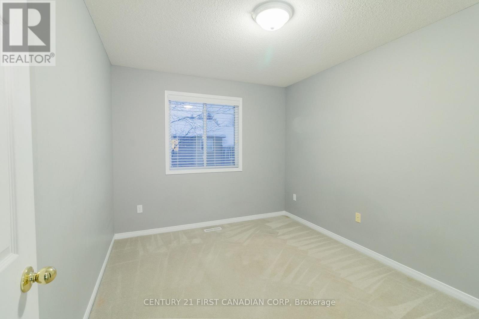 105 - 1320 Savannah Drive, London North, Ontario  N5X 0B7 - Photo 32 - X12656608