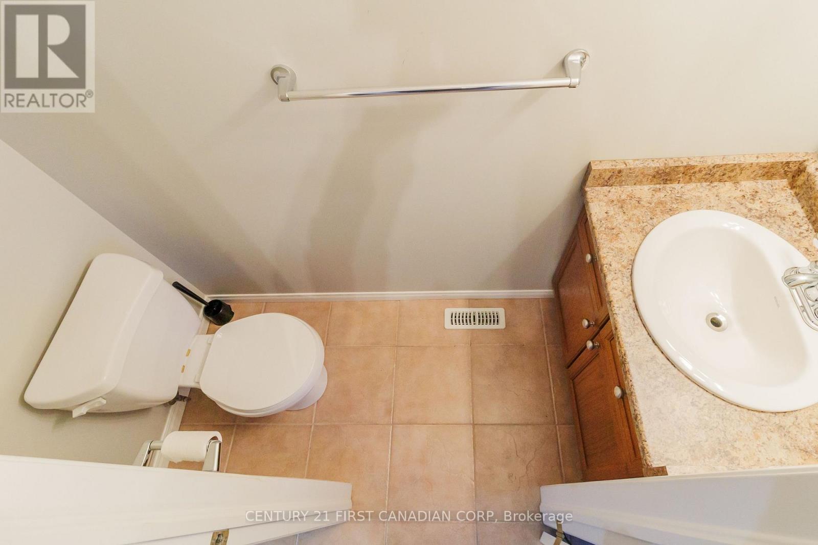 105 - 1320 Savannah Drive, London North, Ontario  N5X 0B7 - Photo 5 - X12656608