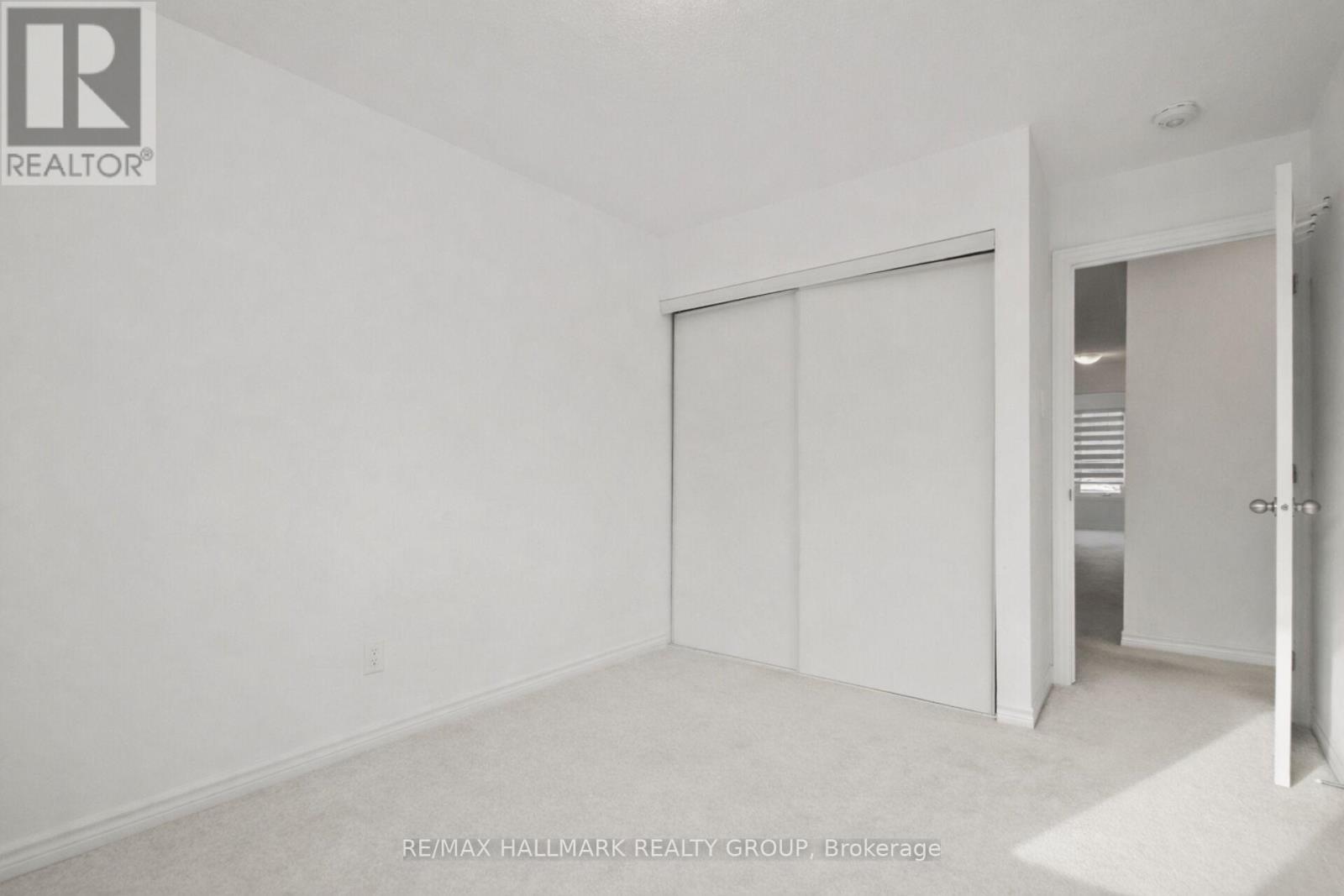 233 Pingwi Place, Ottawa, Ontario  K1X 0G2 - Photo 34 - X12656604