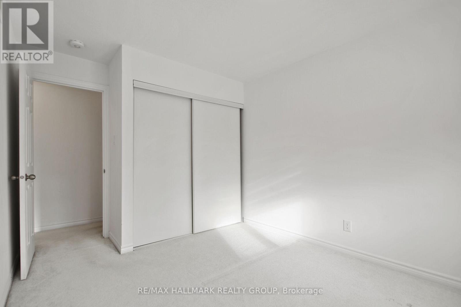 233 Pingwi Place, Ottawa, Ontario  K1X 0G2 - Photo 38 - X12656604