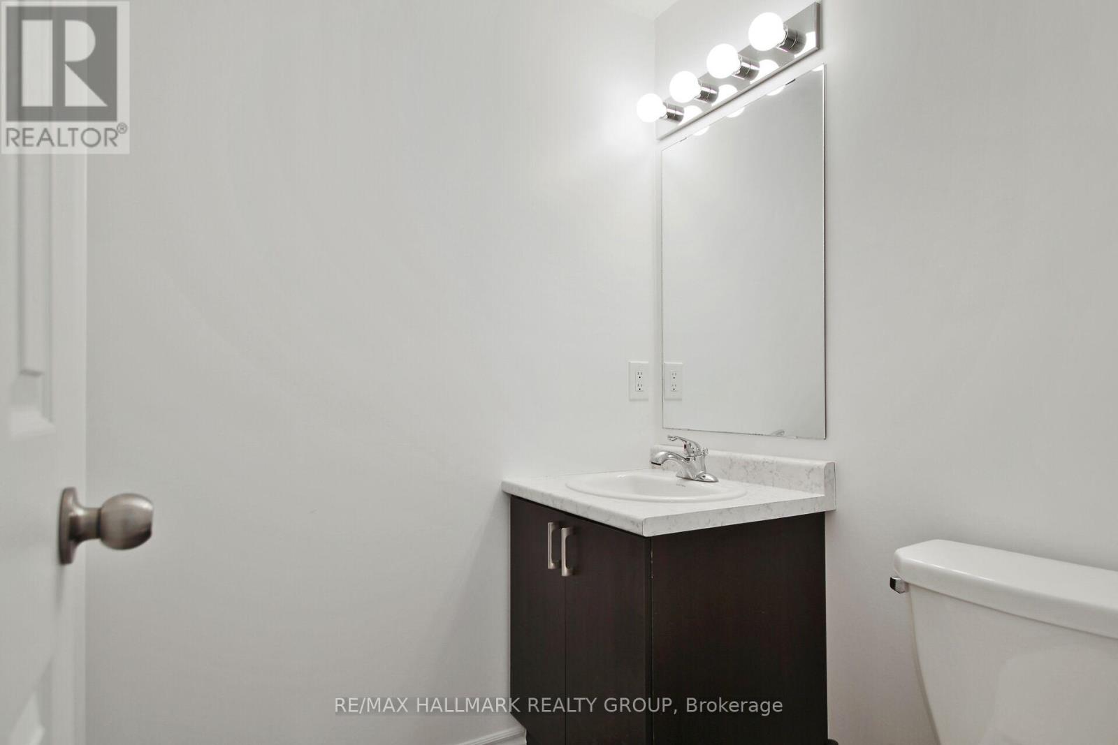 233 Pingwi Place, Ottawa, Ontario  K1X 0G2 - Photo 46 - X12656604