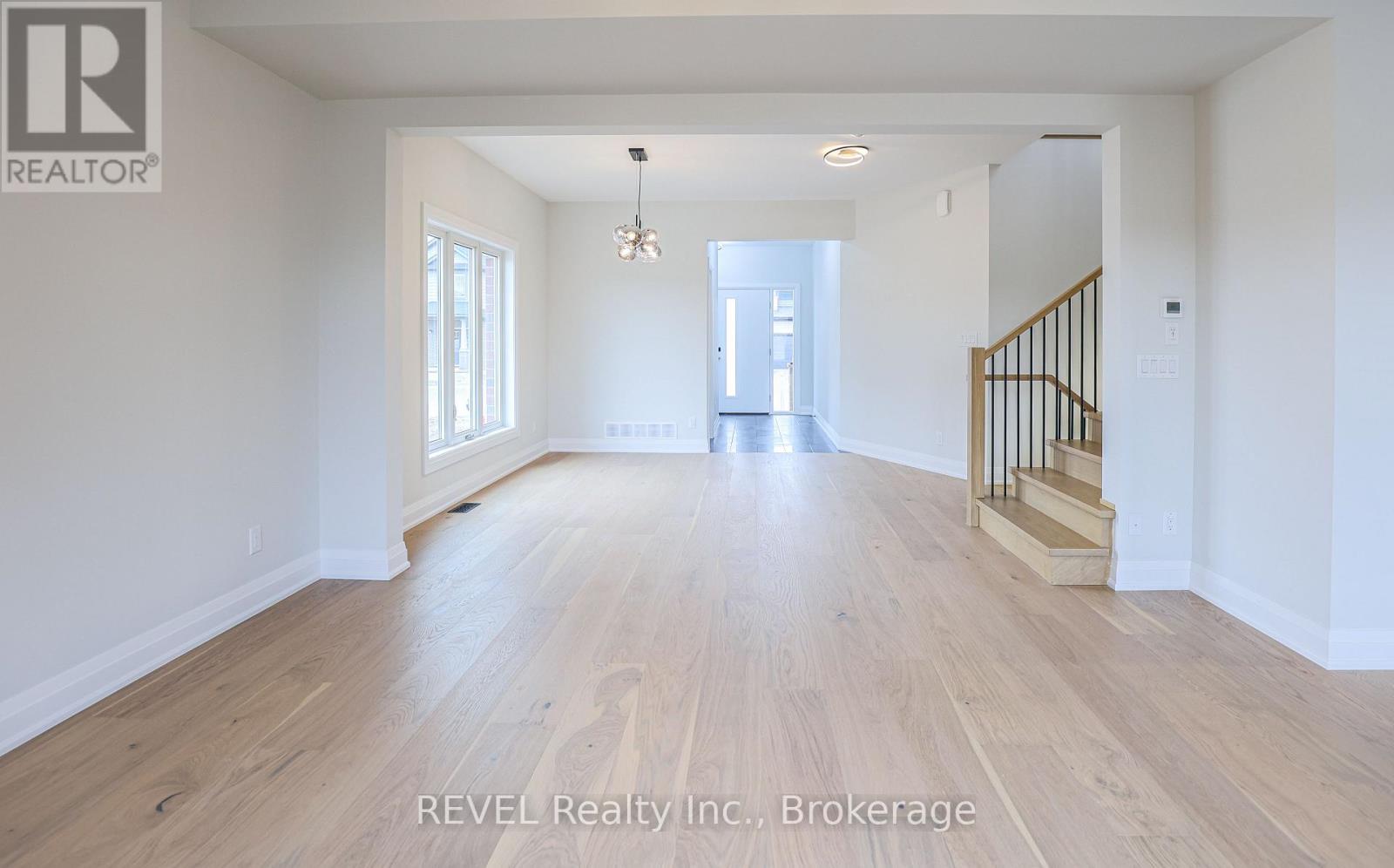 111 Acacia Road, Pelham, Ontario  L0S 1E6 - Photo 11 - X12656590