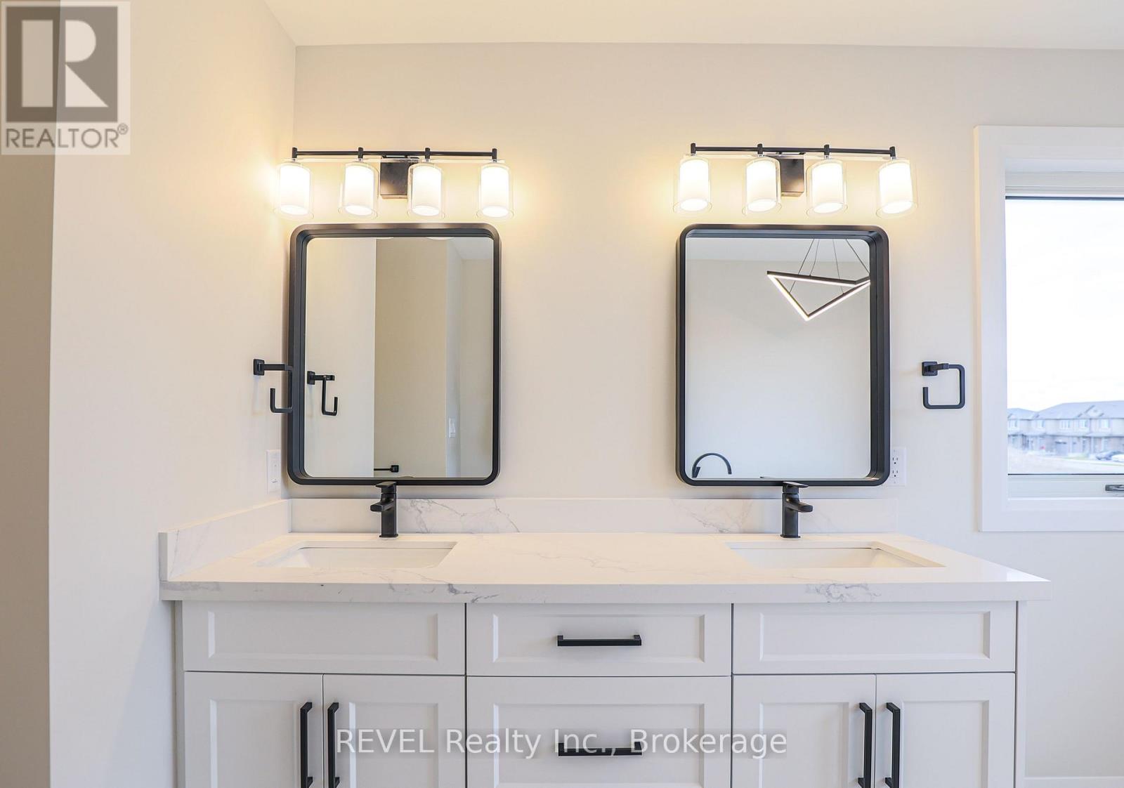 111 Acacia Road, Pelham, Ontario  L0S 1E6 - Photo 30 - X12656590