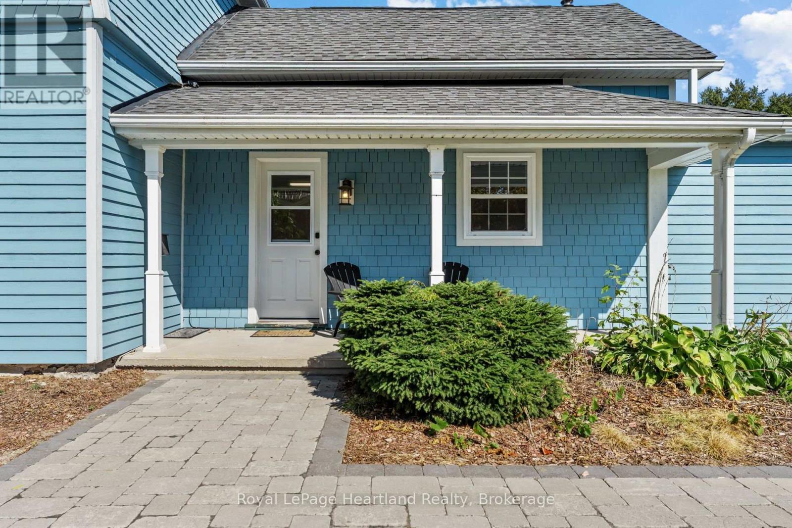 5 The Square, Bluewater, Ontario  N0M 1G0 - Photo 30 - X12419523