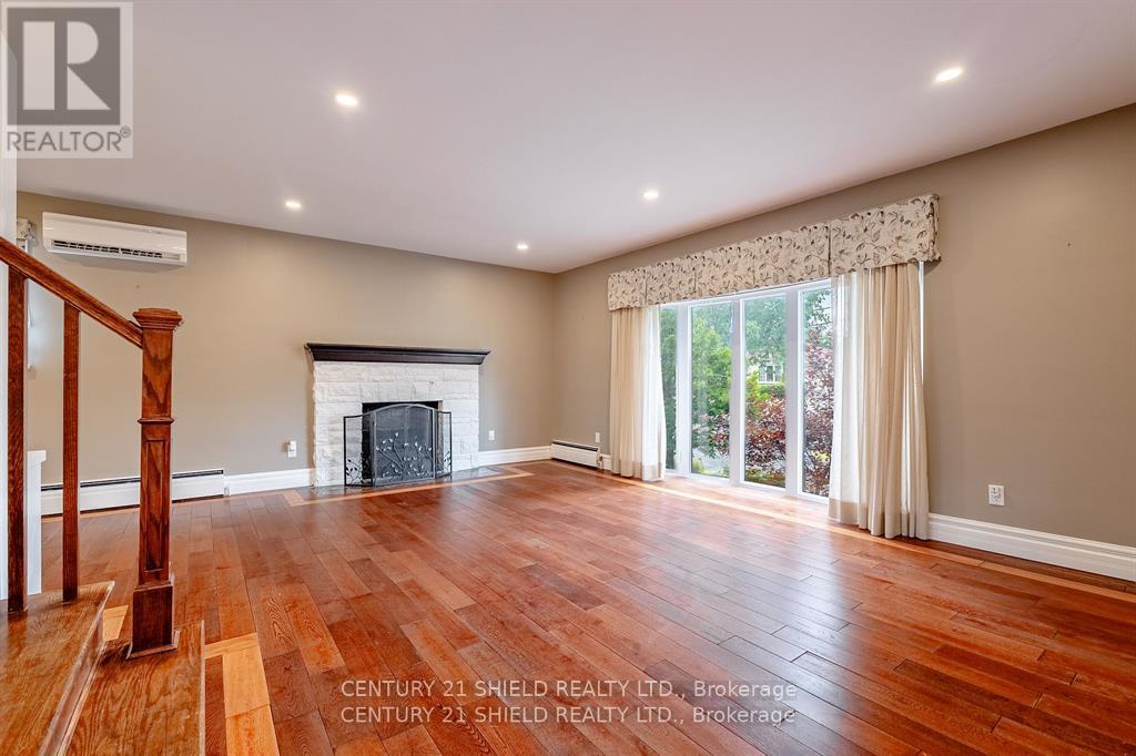 903 Riverdale Avenue, Cornwall, Ontario  K6J 2L3 - Photo 10 - X12656526