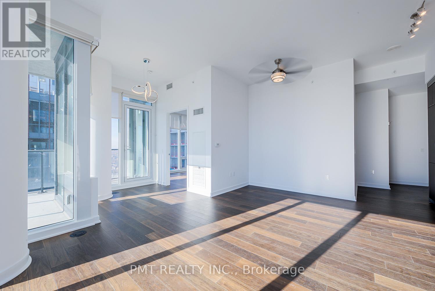 4902 - 115 Blue Jays Way, Toronto, Ontario  M5V 0N4 - Photo 3 - C12656540