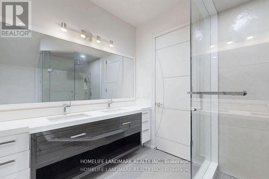 301 Jedburgh Road, Toronto, Ontario  M5M 3K5 - Photo 21 - C12656556