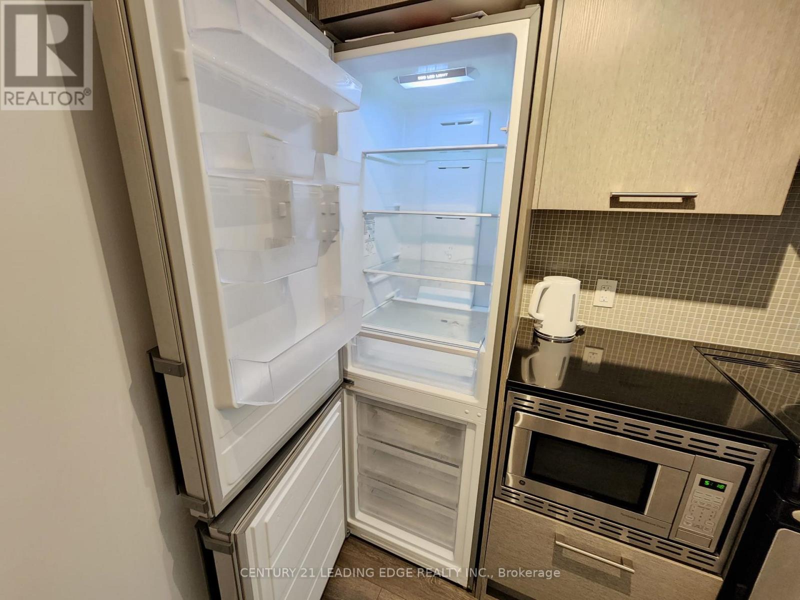 1011 - 87 Peter Street, Toronto, Ontario  M5V 2G4 - Photo 9 - C12656632