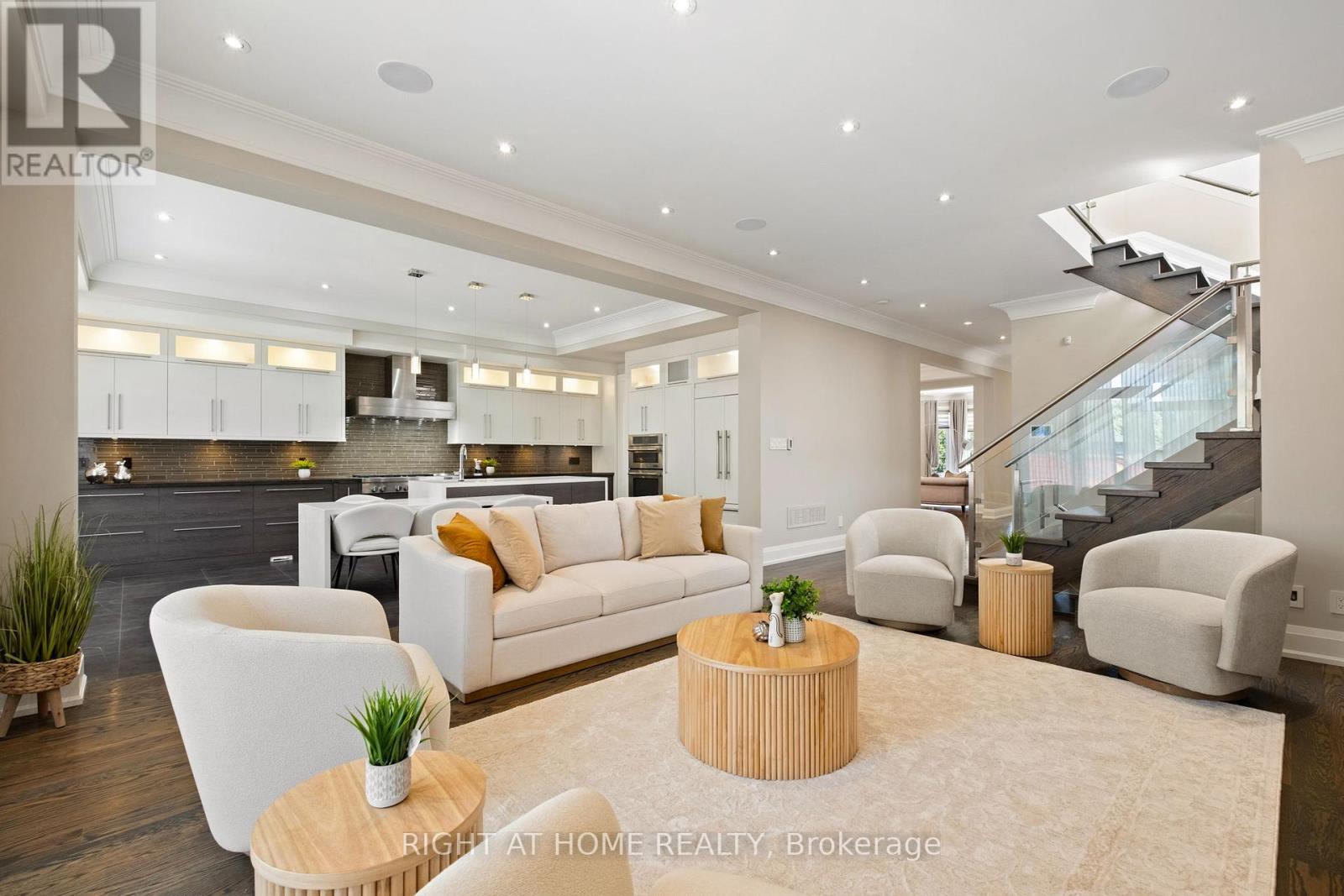 316 Churchill Avenue, Toronto, Ontario  M2R 1E7 - Photo 10 - C12656670