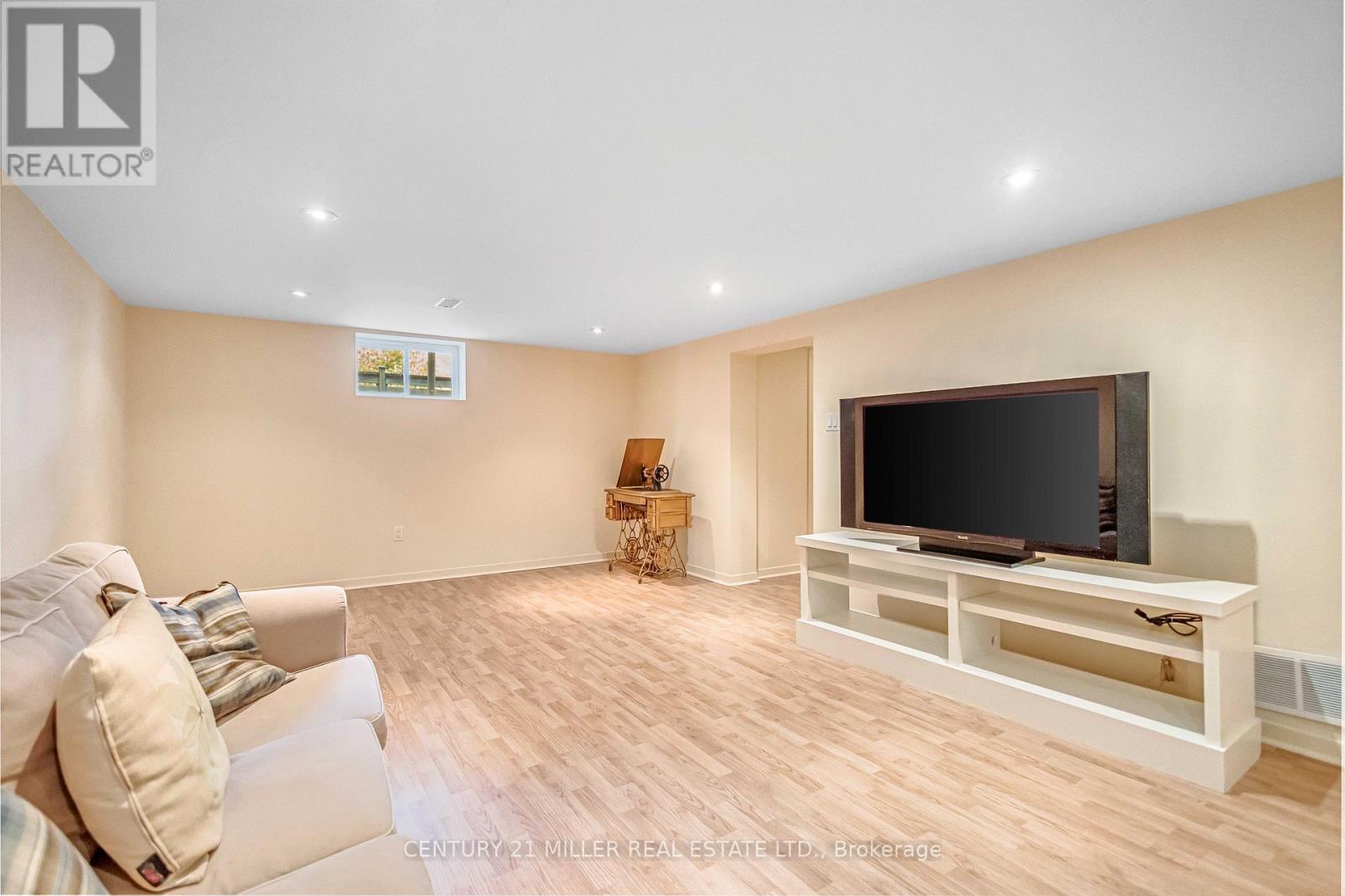 44 Shier Drive, Toronto, Ontario  M1J 2T2 - Photo 19 - E12656596