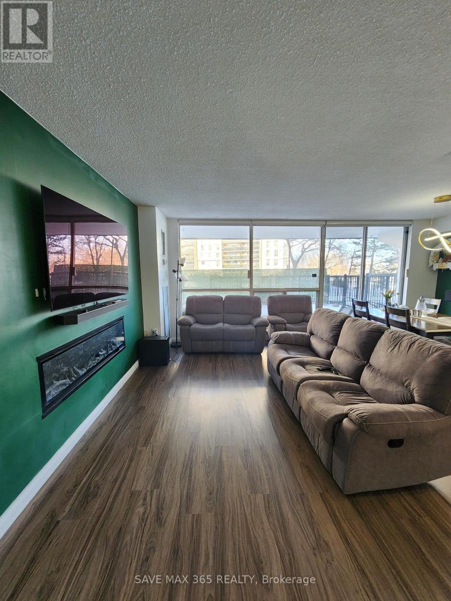 101 - 120 Dundalk Drive, Toronto, Ontario  M1P 4V9 - Photo 9 - E12656600