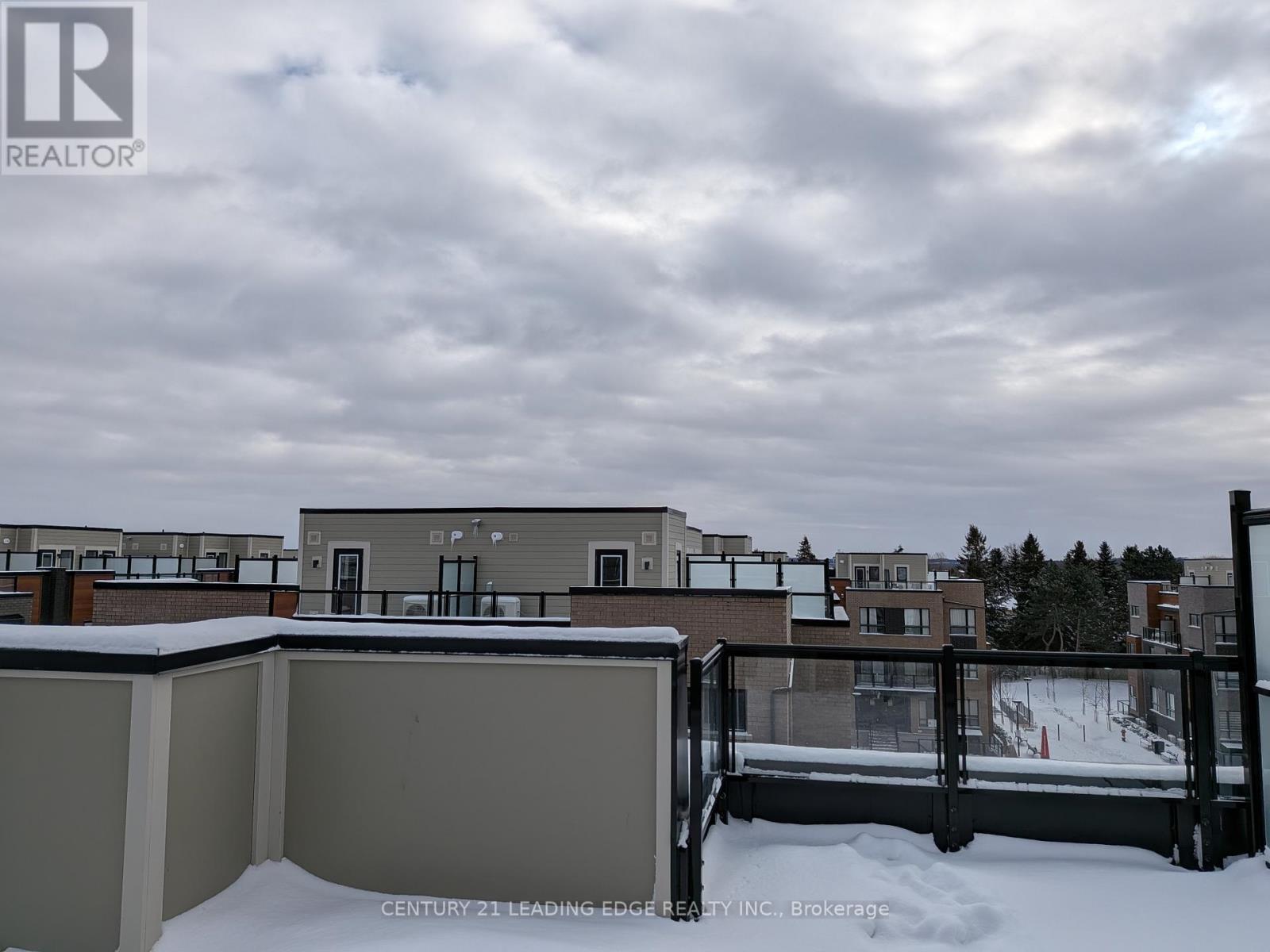 25 - 16 Lytham Green Circle, Newmarket, Ontario  L3X 0L6 - Photo 19 - N12656532