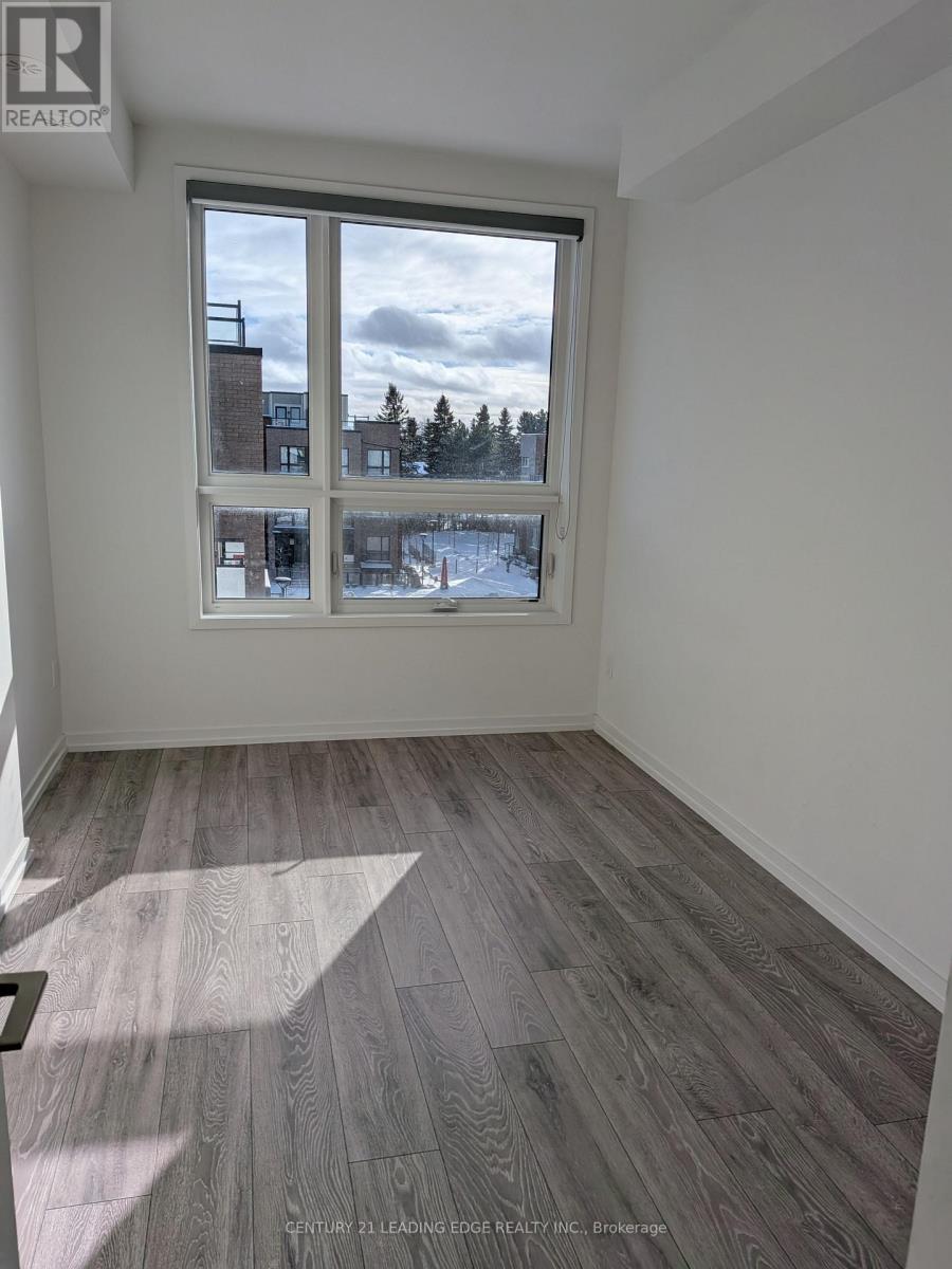 25 - 16 Lytham Green Circle, Newmarket, Ontario  L3X 0L6 - Photo 20 - N12656532