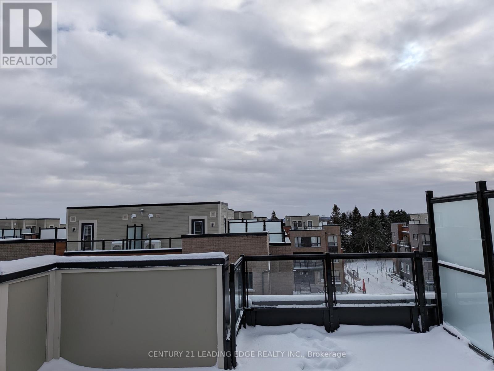 25 - 16 Lytham Green Circle, Newmarket, Ontario  L3X 0L6 - Photo 22 - N12656532