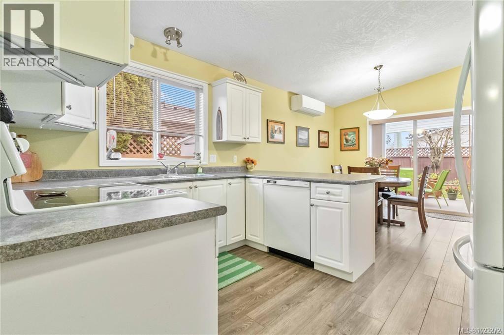 69 7570 Tetayut Rd, Central Saanich, British Columbia  V8M 2H4 - Photo 14 - 1022272