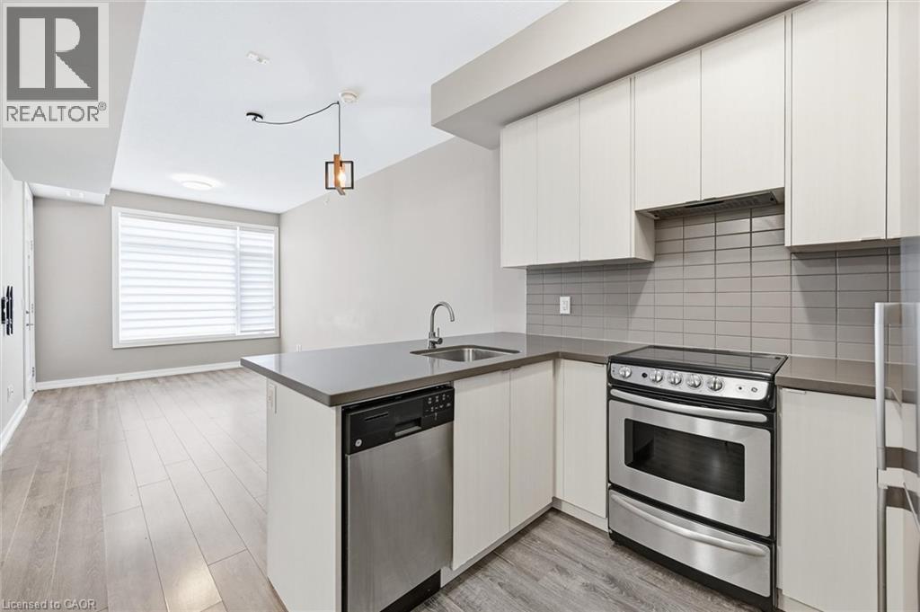 457 Plains Road E Unit# 320, Burlington, Ontario  L7T 0B8 - Photo 3 - 40795502