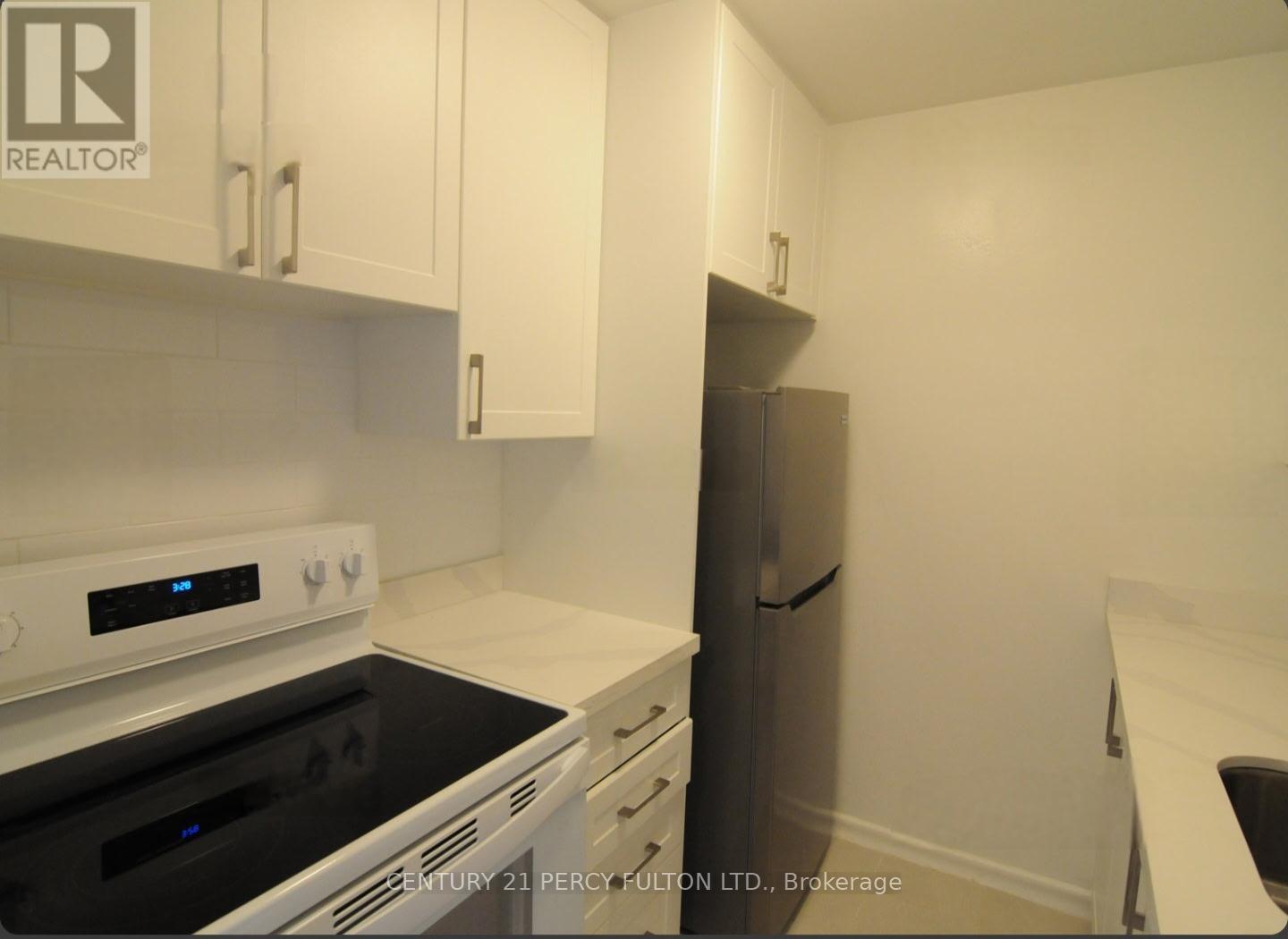 807 - 1305 Wilson Avenue, Toronto, Ontario  M3M 1J2 - Photo 9 - W12656522