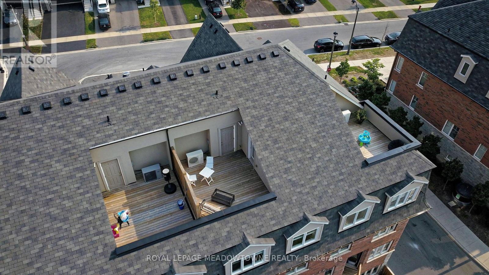 1704 - 2420 Baronwood Drive, Oakville, Ontario  L6M 0J7 - Photo 19 - W12656562