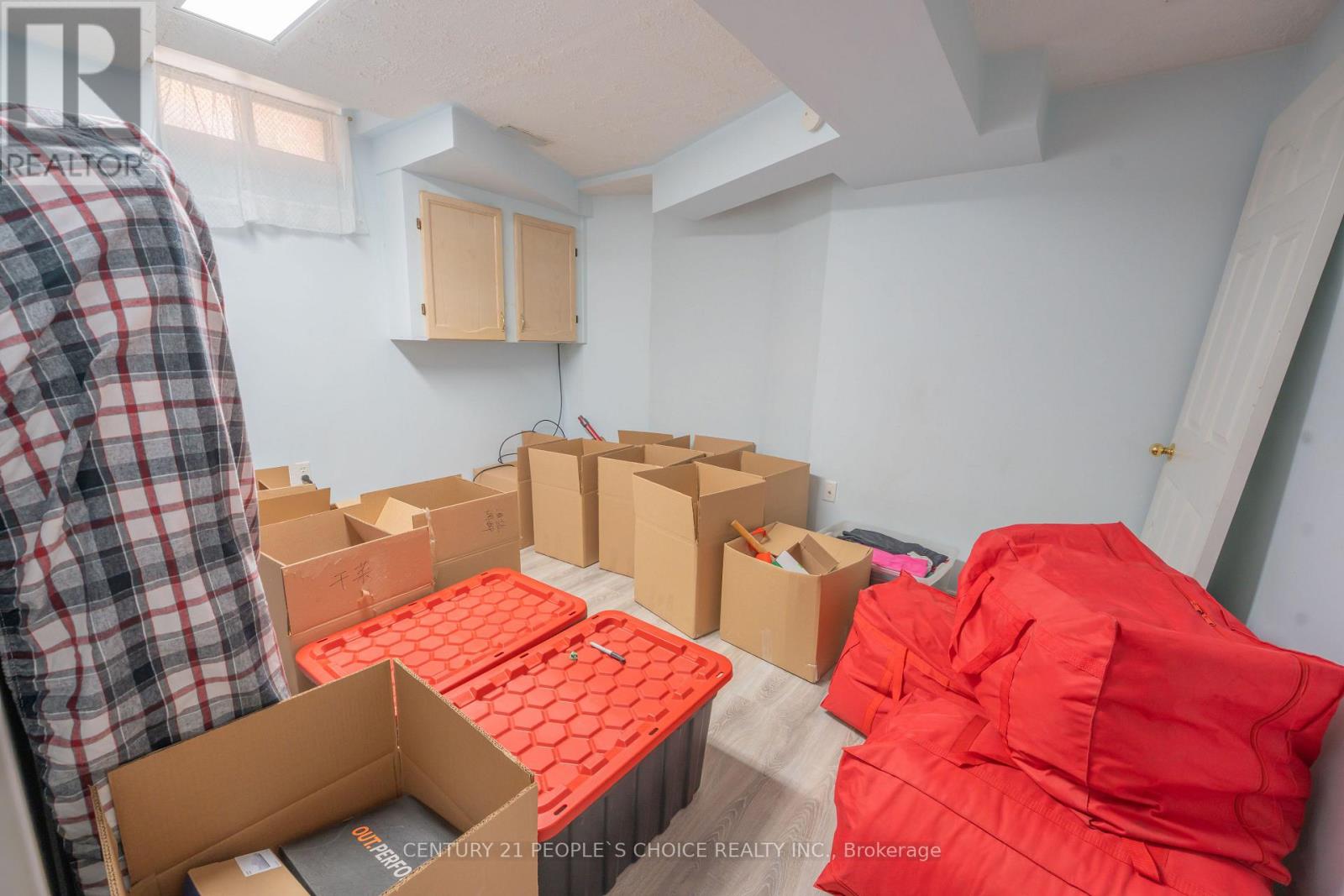 2247 Silverbirch Court, Burlington, Ontario  L7M 3H4 - Photo 42 - W12656592