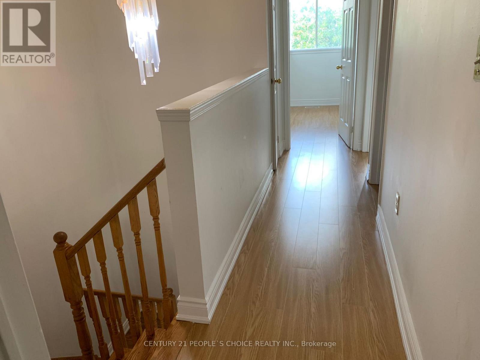 3389 Wild Cherry Lane, Mississauga, Ontario  L5N 7N7 - Photo 10 - W12656616