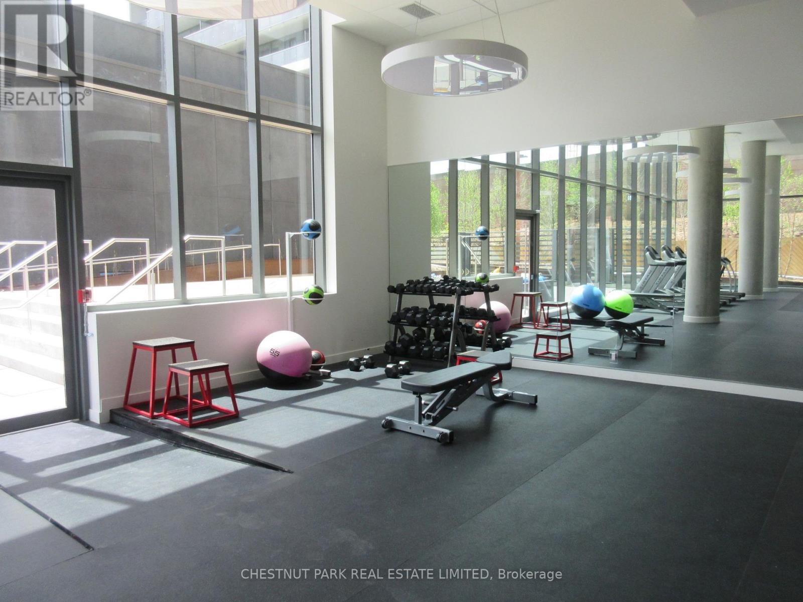 411 - 160 Flemington Road, Toronto, Ontario  M6A 0A9 - Photo 17 - W12656622