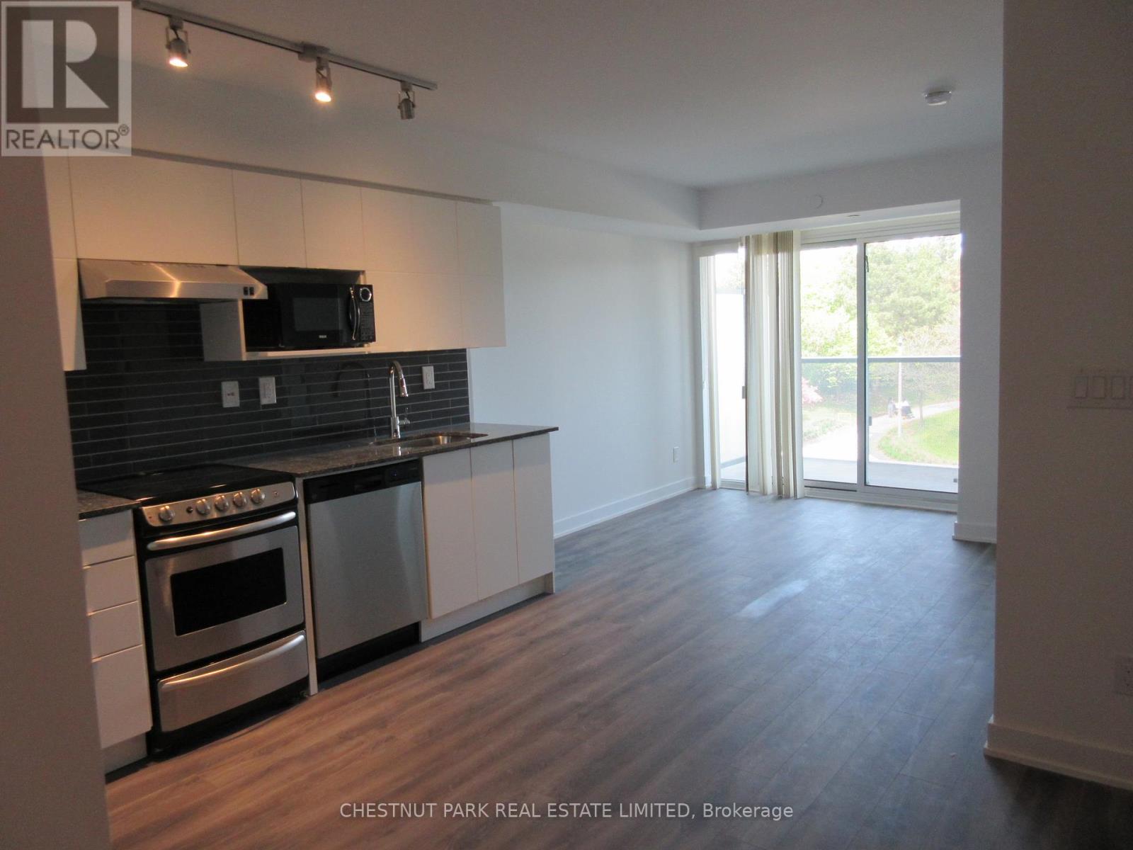 411 - 160 Flemington Road, Toronto, Ontario  M6A 0A9 - Photo 4 - W12656622
