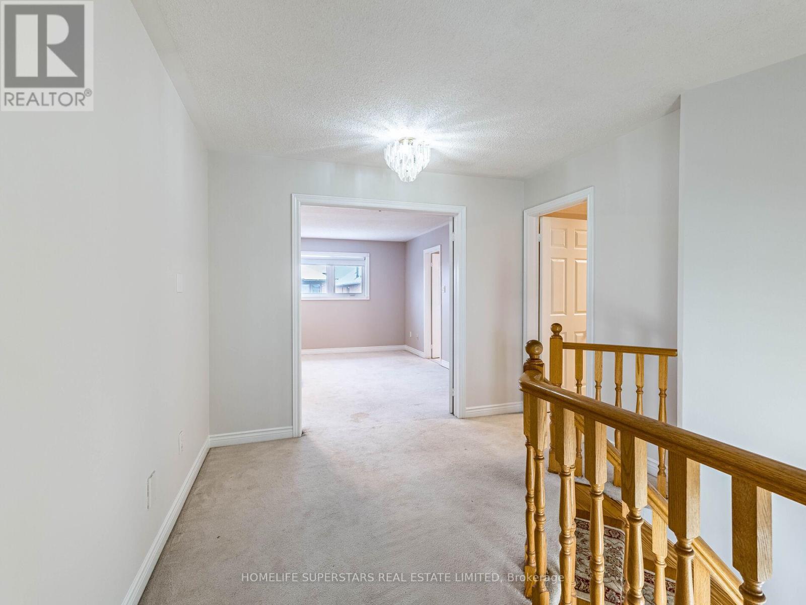 54 Hollybush Street, Brampton, Ontario  L6R 1A6 - Photo 25 - W12656650