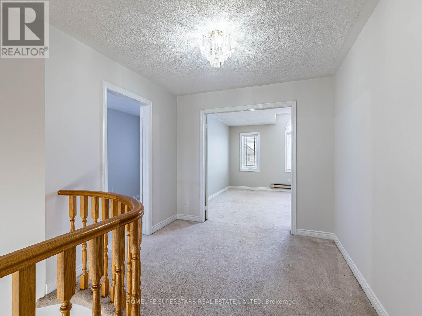 54 Hollybush Street, Brampton, Ontario  L6R 1A6 - Photo 31 - W12656650