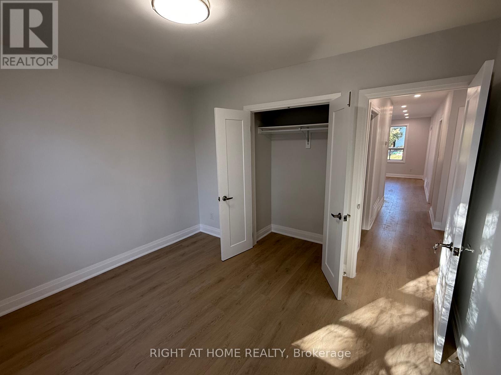 Main - 156 Westside Drive, Oakville, Ontario  L6K 1P3 - Photo 11 - W12656684