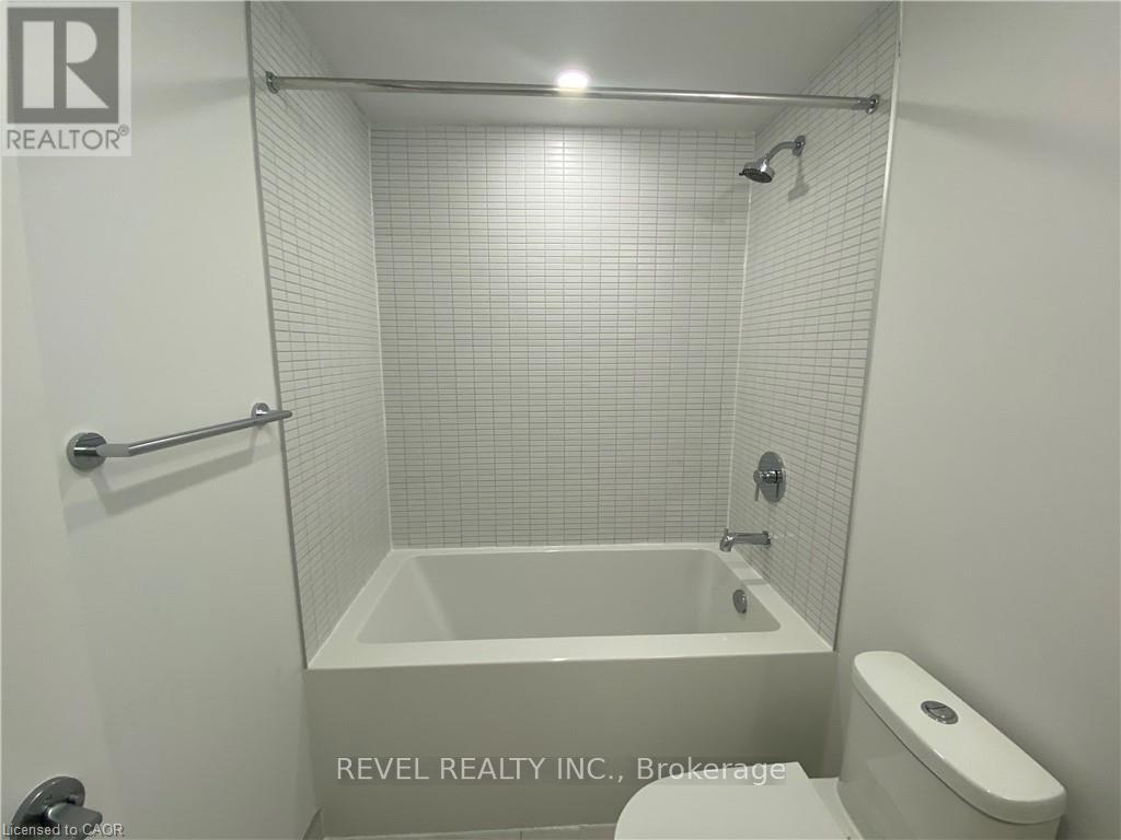 1217 - 1 Jarvis Street, Hamilton, Ontario  L8R 0A8 - Photo 5 - X12656514