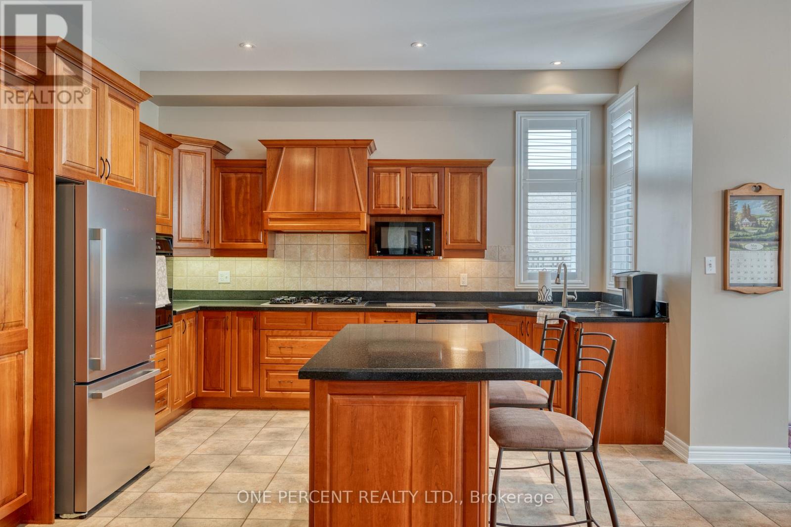 194 Joshua Avenue, Hamilton, Ontario  L9K 1R7 - Photo 12 - X12656546