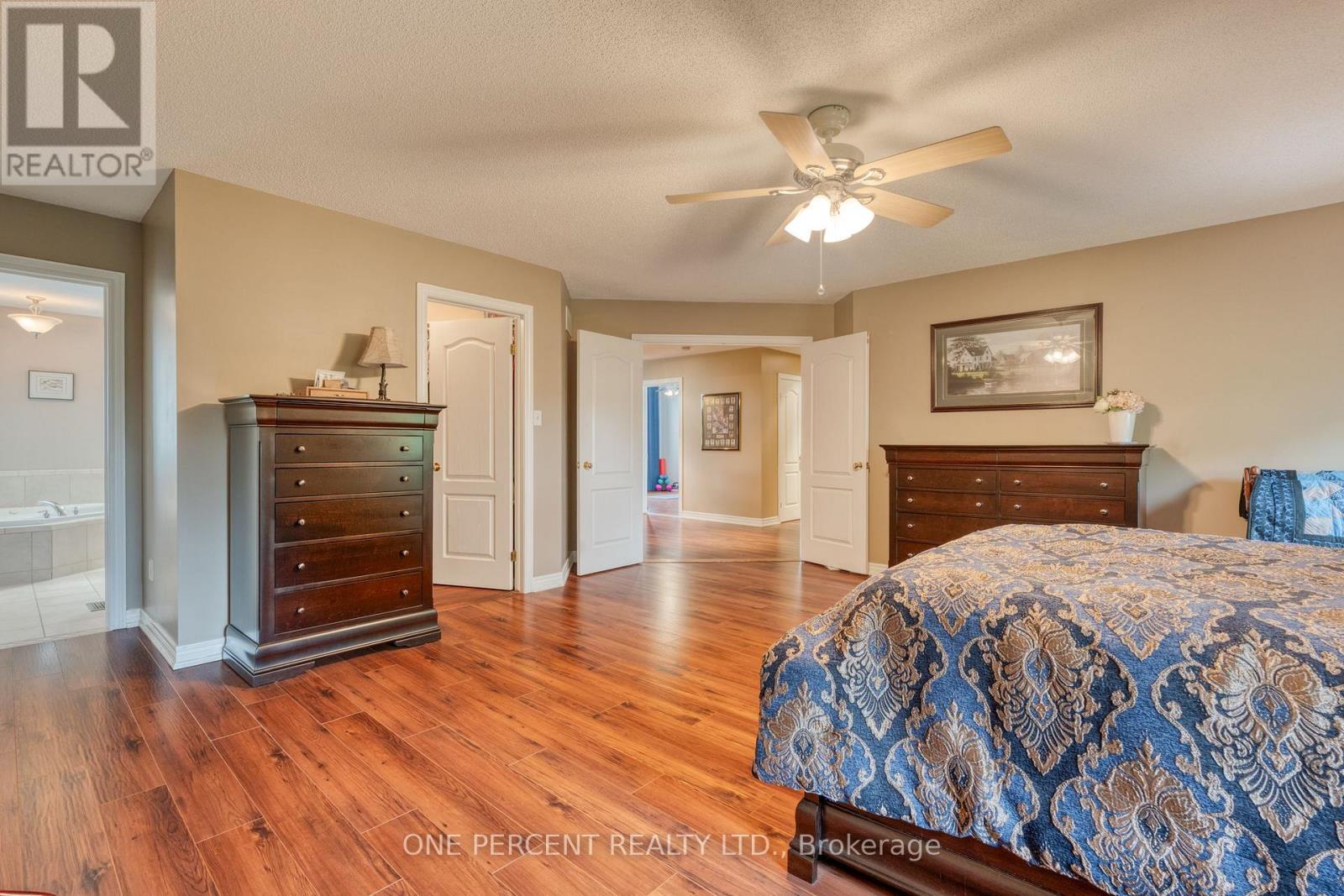 194 Joshua Avenue, Hamilton, Ontario  L9K 1R7 - Photo 24 - X12656546