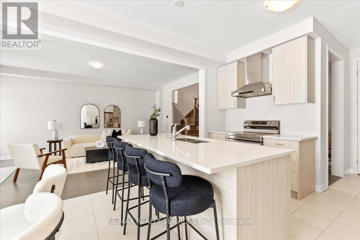 478 Robert Woolner Street, North Dumfries, Ontario  N0B 1E0 - Photo 11 - X12656588