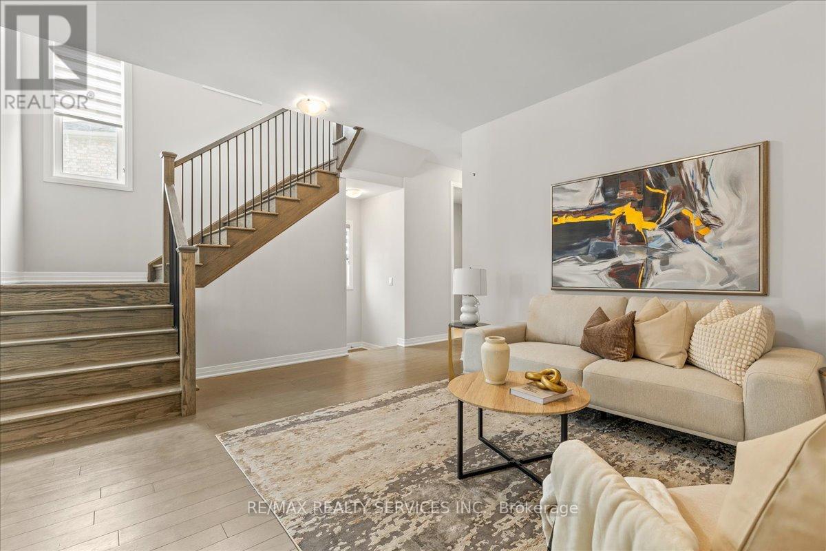 478 Robert Woolner Street, North Dumfries, Ontario  N0B 1E0 - Photo 5 - X12656588