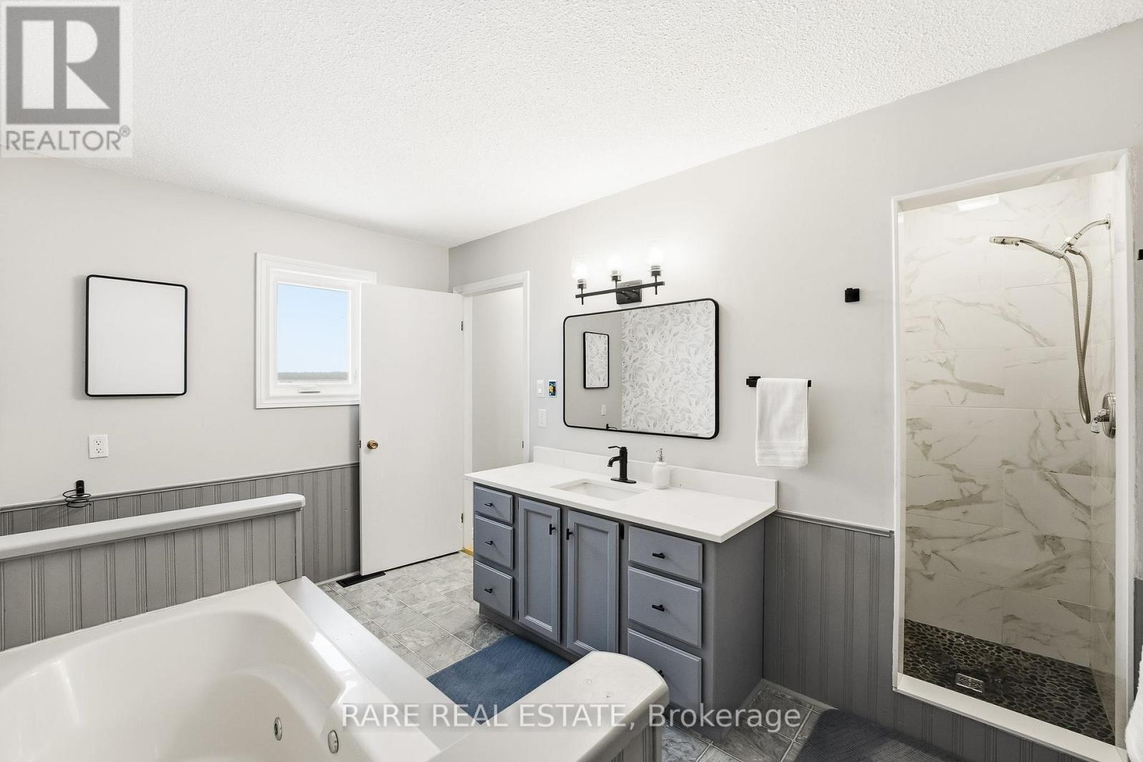 86 O'reilly Lane, Kawartha Lakes, Ontario  K0M 2C0 - Photo 19 - X12656646