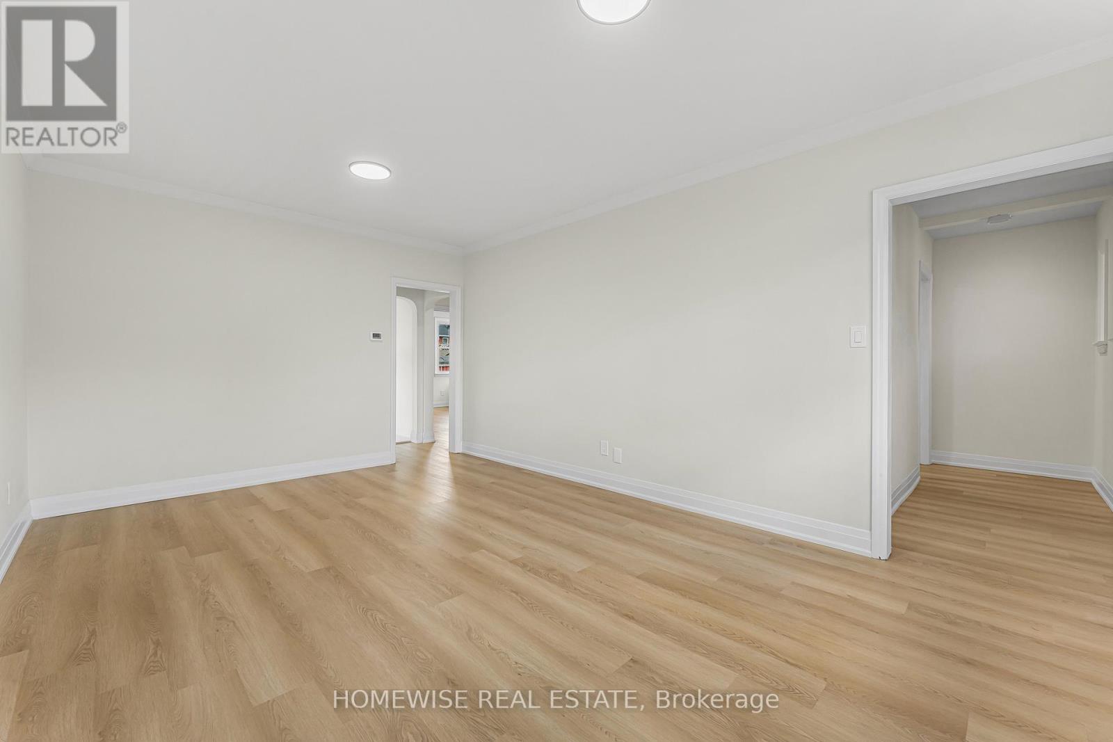 45 Albert Street, Welland, Ontario  L3B 4L1 - Photo 5 - X12656698