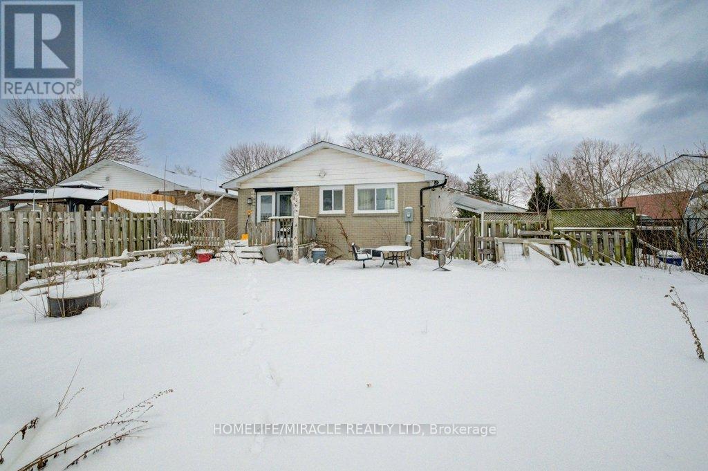 33 Garland Crescent, London East, Ontario  N5V 1N4 - Photo 39 - X12656700