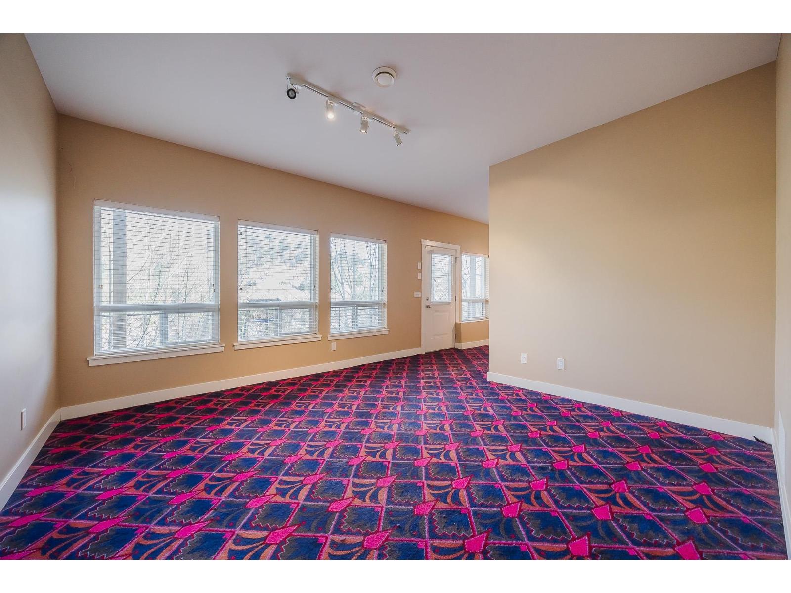 2284 Orchard Drive, Abbotsford, British Columbia  V3G 2B7 - Photo 28 - R3075333