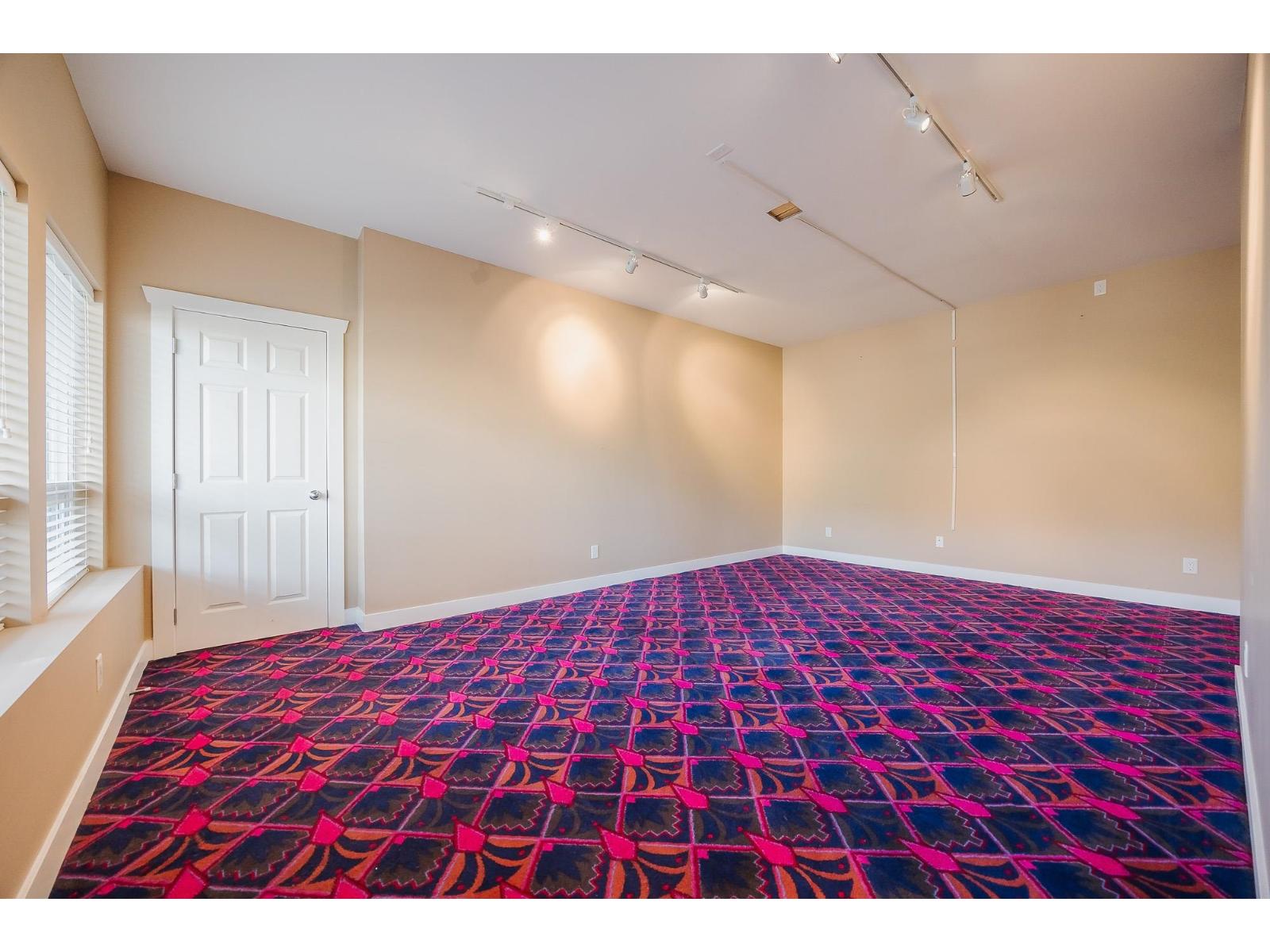 2284 Orchard Drive, Abbotsford, British Columbia  V3G 2B7 - Photo 31 - R3075333