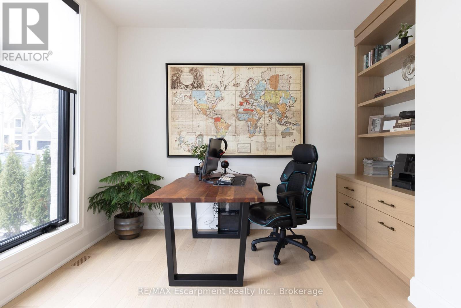 540 Patricia Drive, Oakville, Ontario  L6K 1M2 - Photo 18 - W12656770