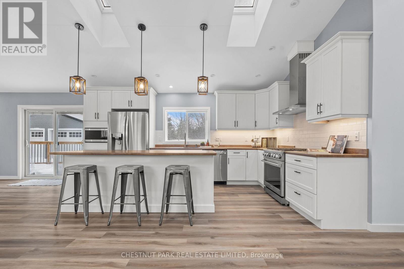 84 County Road 1, Prince Edward County, Ontario  K0K 2T0 - Photo 4 - X12656702