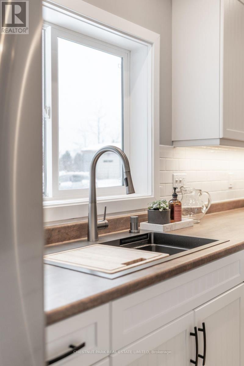 84 County Road 1, Prince Edward County, Ontario  K0K 2T0 - Photo 7 - X12656702