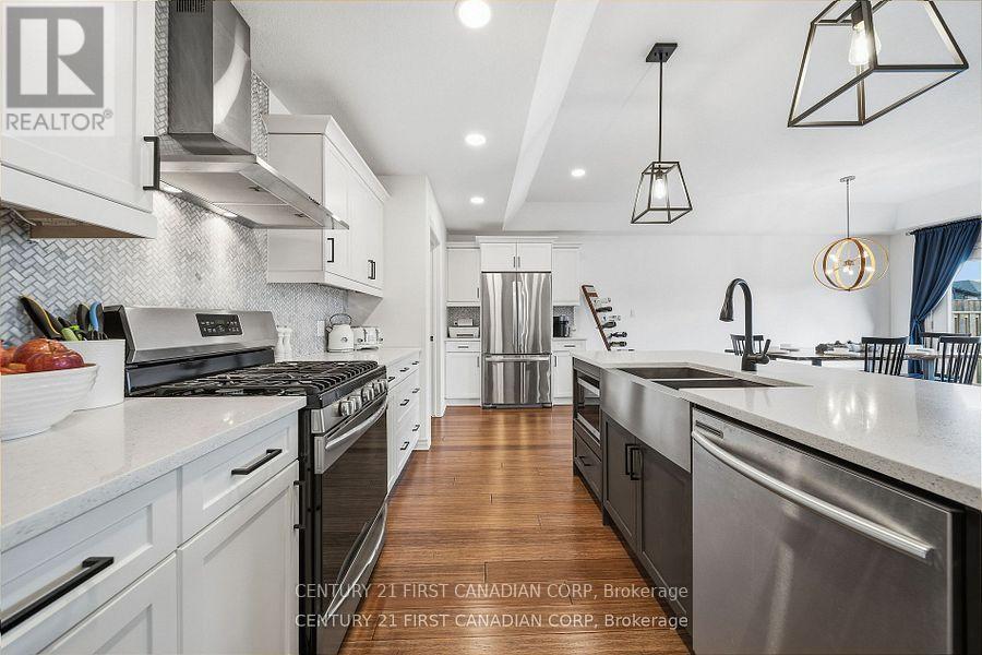 191 Gilmour Drive, Lucan Biddulph, Ontario  N0M 2J0 - Photo 10 - X12656720