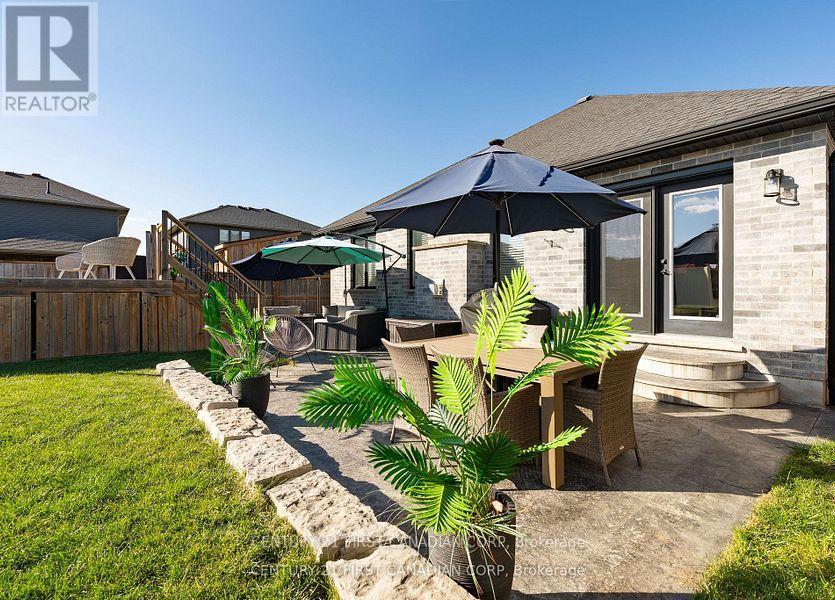 191 Gilmour Drive, Lucan Biddulph, Ontario  N0M 2J0 - Photo 38 - X12656720