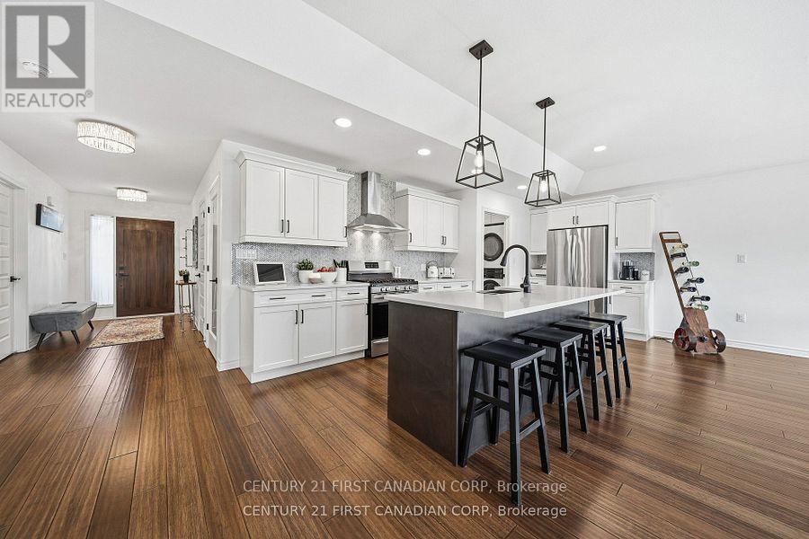 191 Gilmour Drive, Lucan Biddulph, Ontario  N0M 2J0 - Photo 7 - X12656720