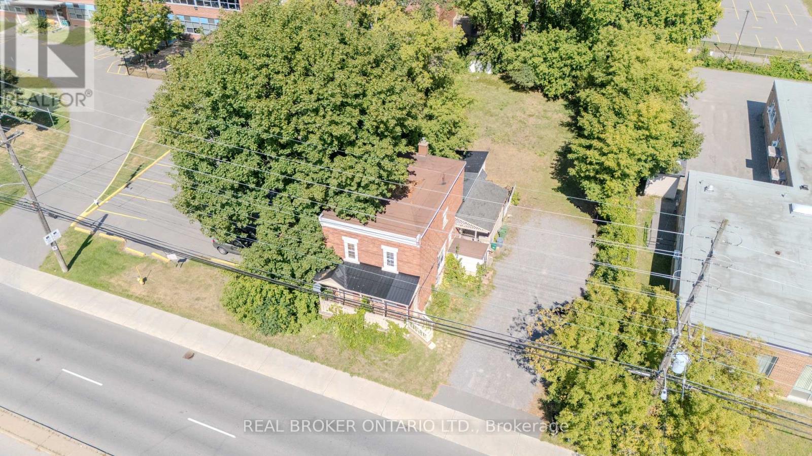 713 St Laurent Boulevard, Ottawa, Ontario  K1K 3A6 - Photo 10 - X12656706