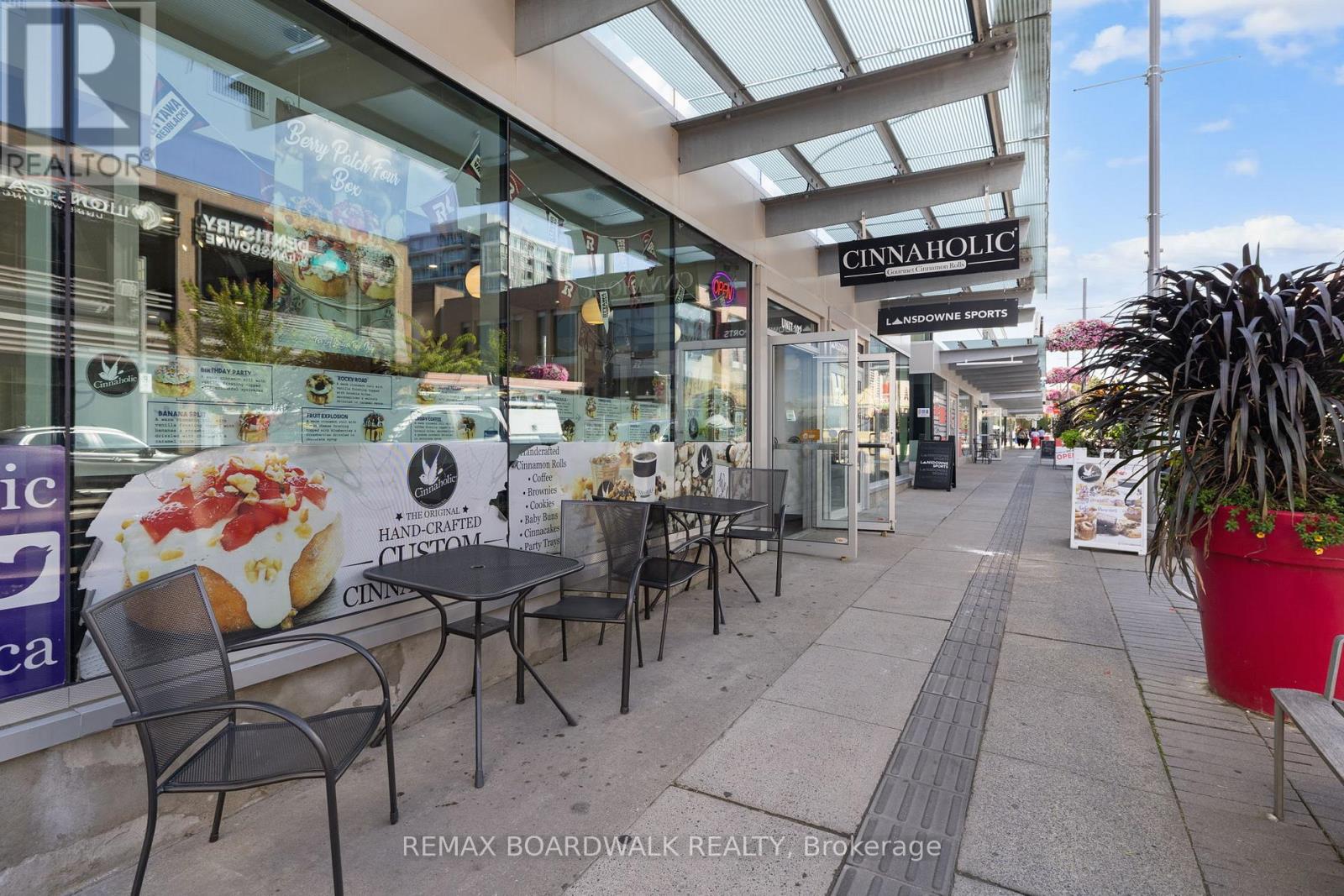 104 Holmwood Avenue, Ottawa, Ontario  K1S 5V1 - Photo 35 - X12656718